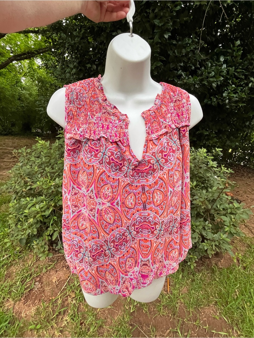 Rose & Olive Pink and Coral Paisley Sleeveless Camisole